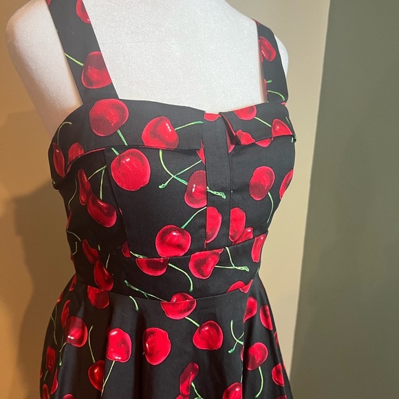 VGT Ixia Cherry Print Dress Black Red Cherries Rockabilly Pinup Retro Lg - Picture 2 of 5